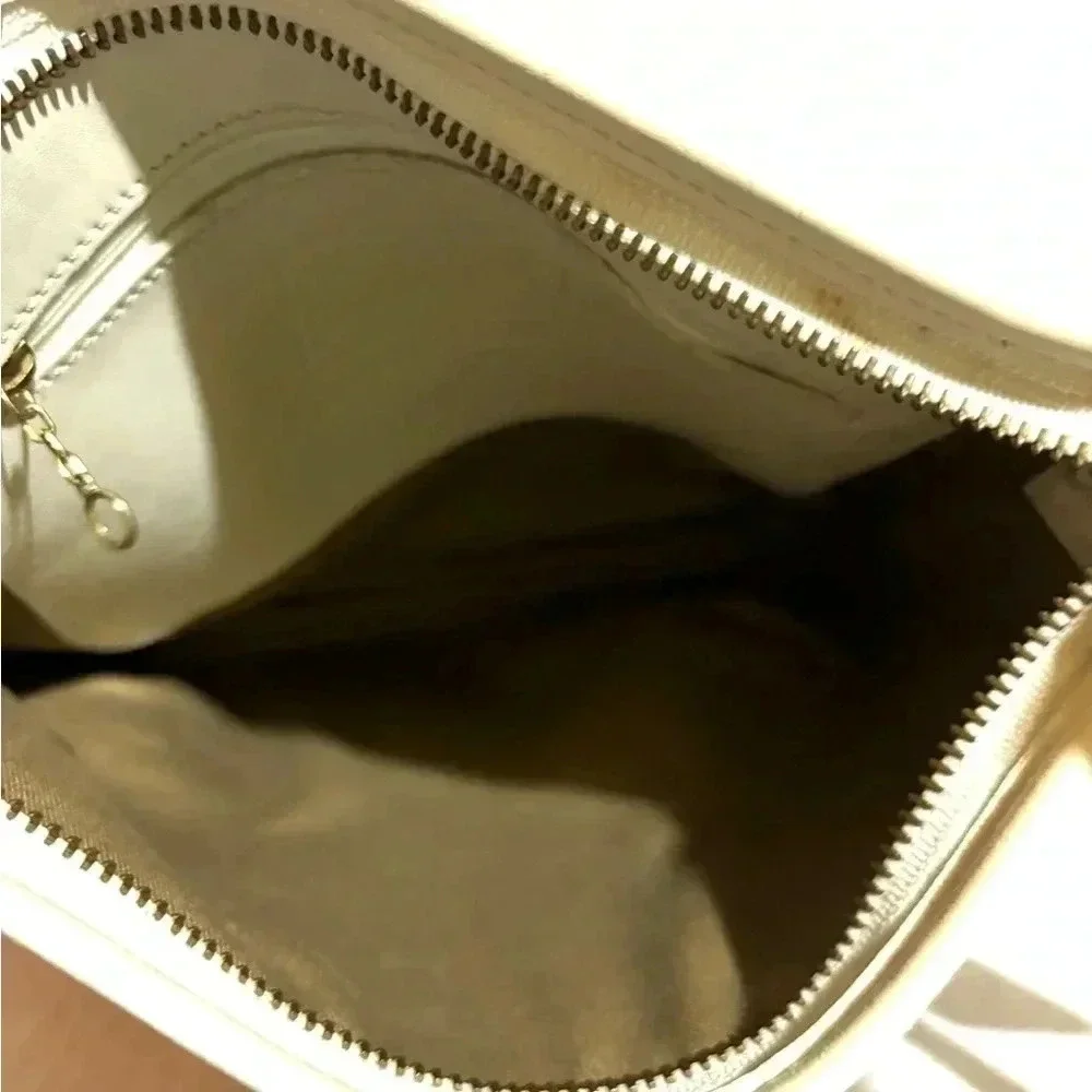 Coach vintage white leather crossbody handbag